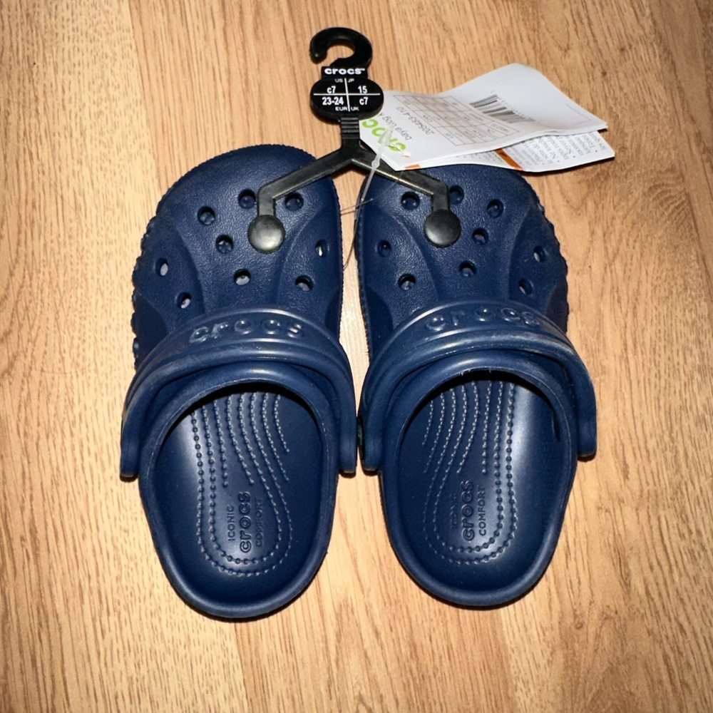Crocs - Baya clog k, navy, children size c7, never worn